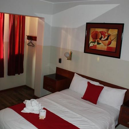 Hotel Tornado Lima Buitenkant foto